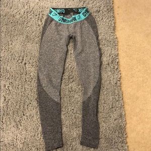 Grey/turquoise Gymshark flex leggings